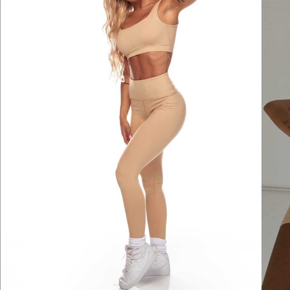 Saski beige work out set